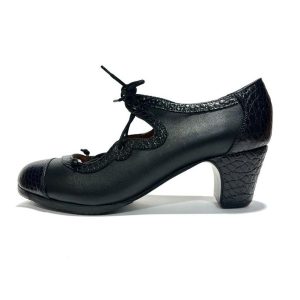 Laguna prof piel especial negro talla 38.5 B